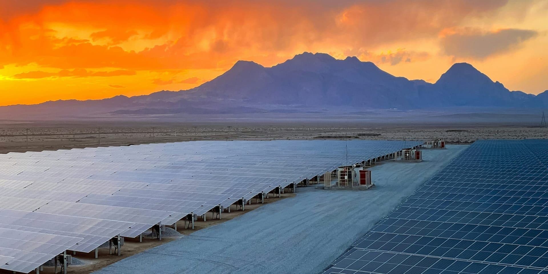 U.S. Solar Power Surpasses Hydroelectric Generation in 2025