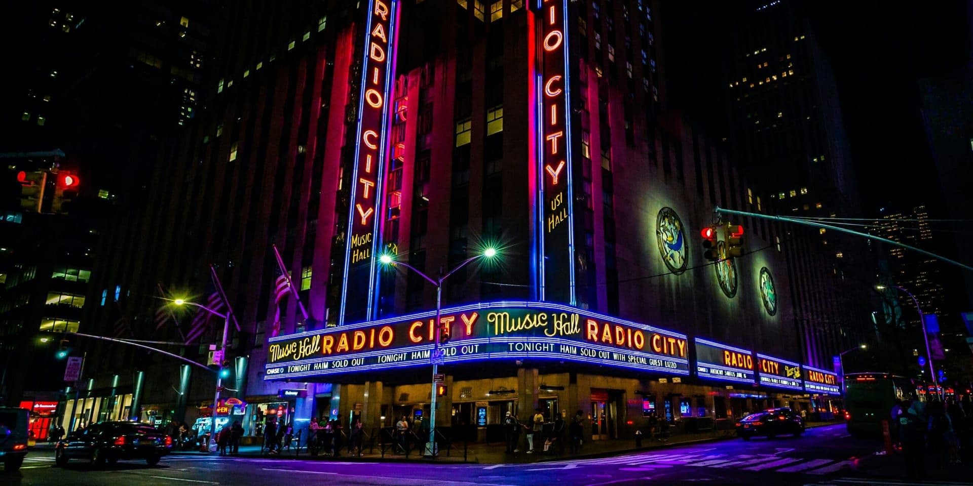 Madison Square Garden Hosts Gracie Abrams Concert as “Secret Of Us Deluxe Tour” Hits NYC