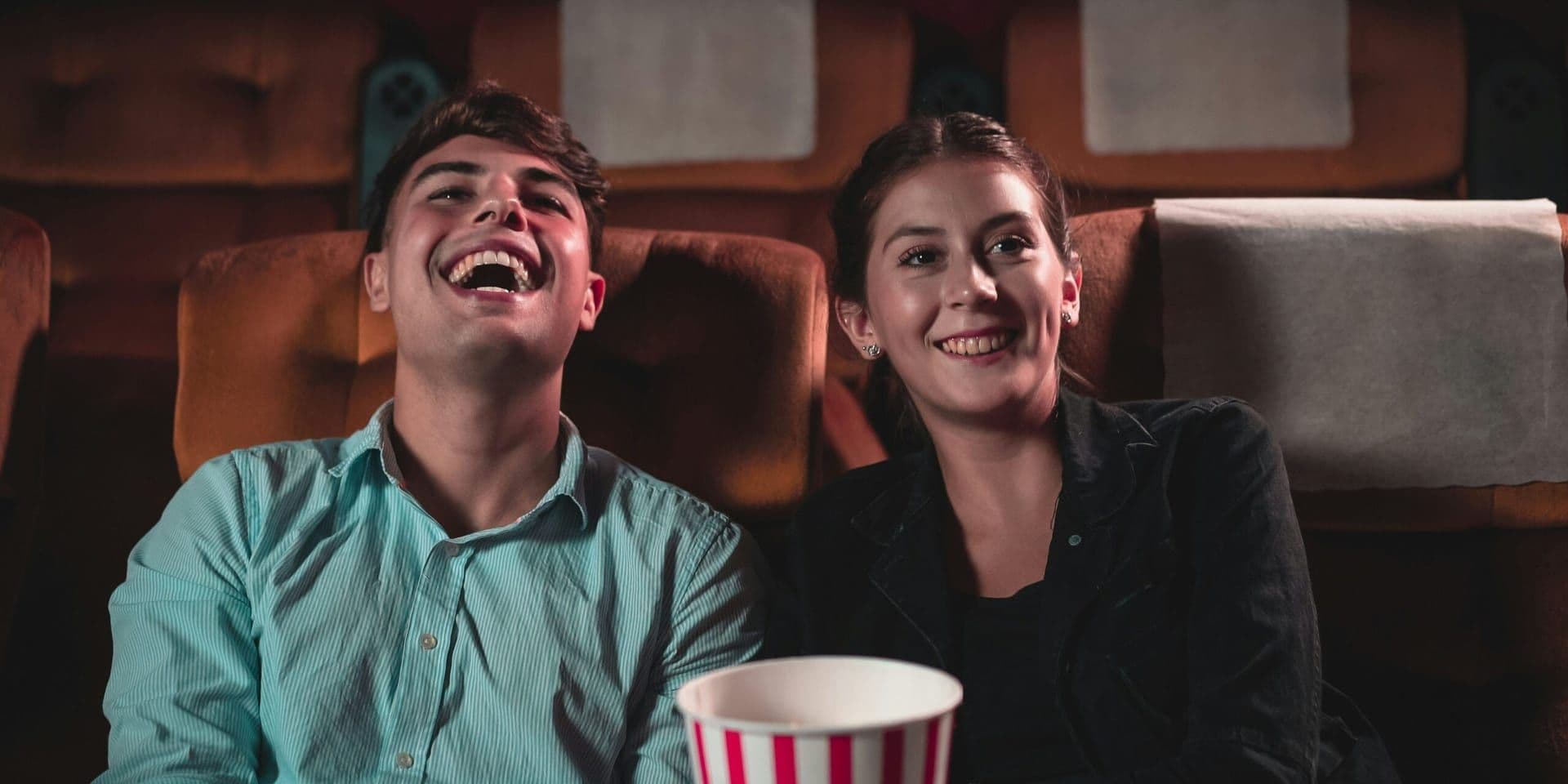 “Summer Nights” Premieres to Critical Acclaim