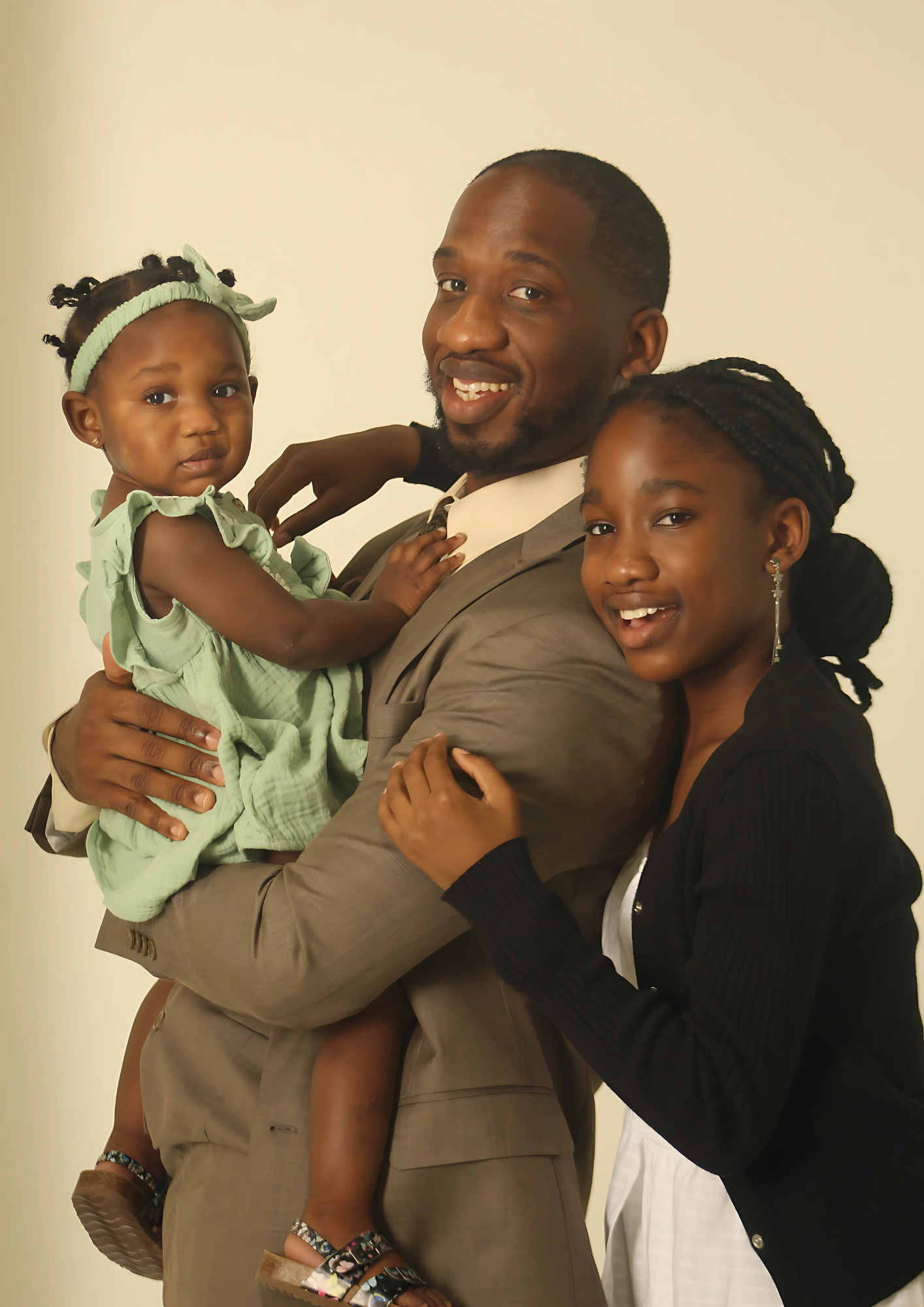 Multicolor Floral Watercolor Illustrated A4 Document (6)